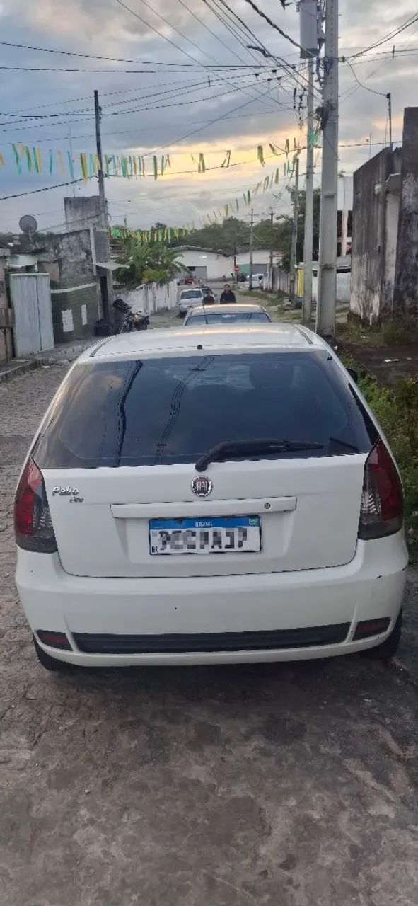 Fiat Palio Celebration 1.0 Fire Flex 8V 4P 2016 - Foto 2