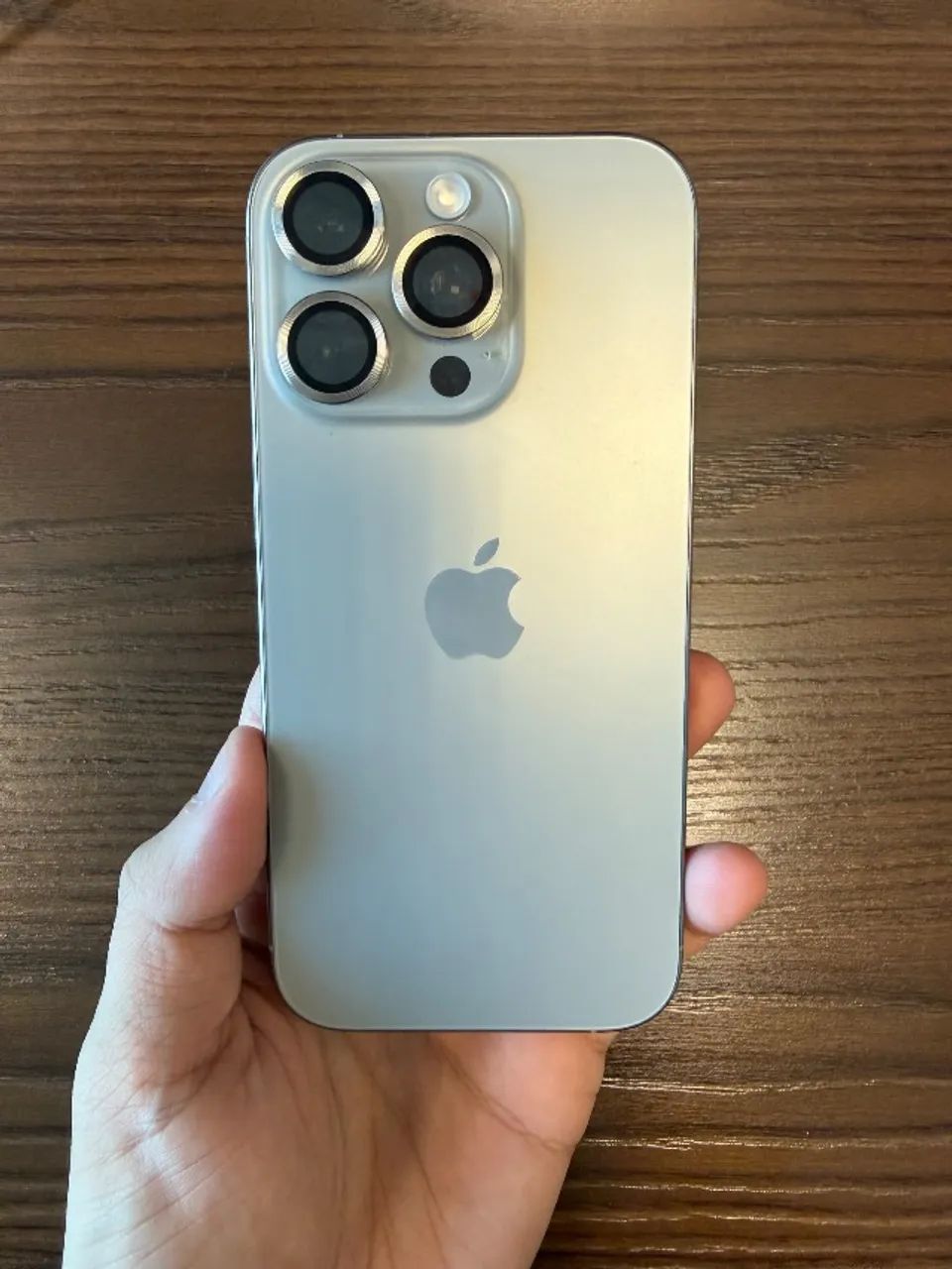 iPhone 16 Pro - Foto 2
