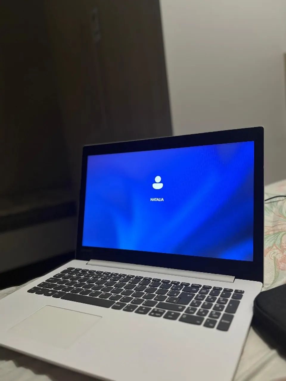 NOTEBOOK LENOVO IDEAPAD 330