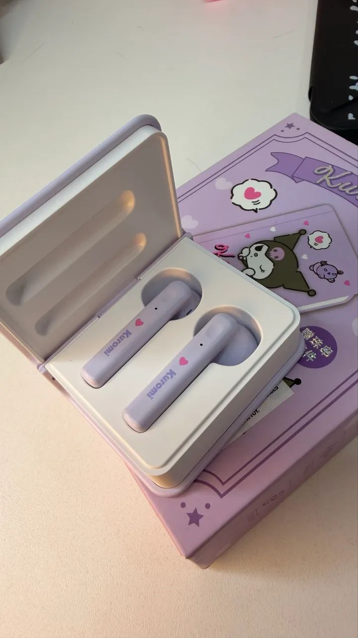 Fone de ouvido Kuromi