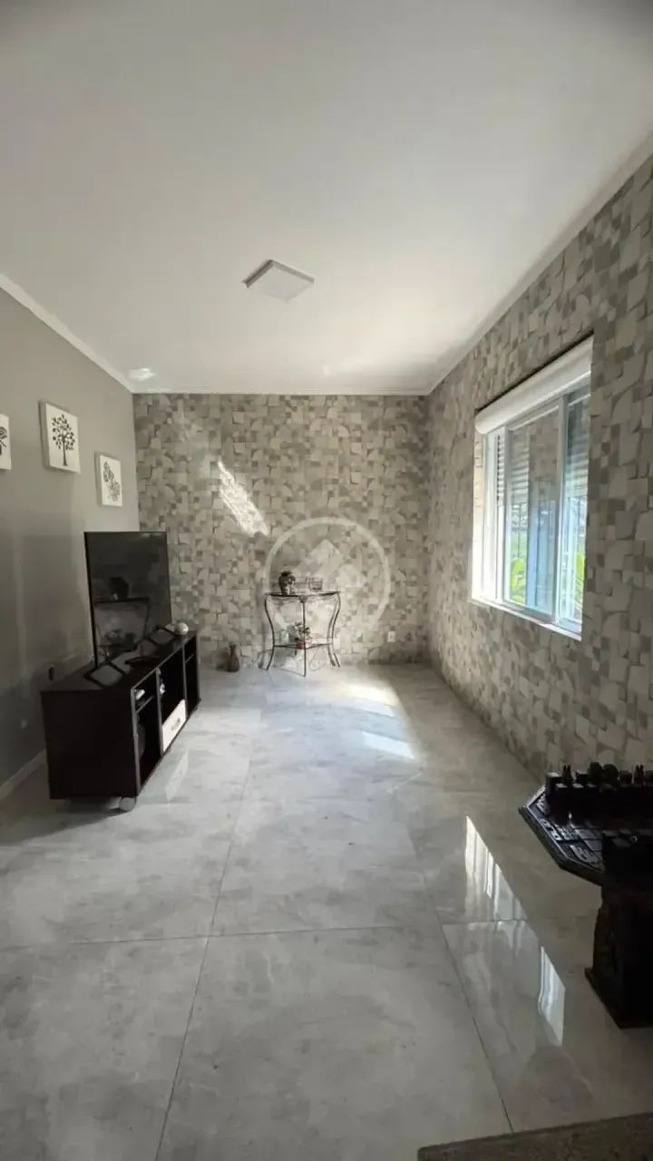 CASA no Bairro Estreito - 5 quartos, suíte e garagem - Foto 3