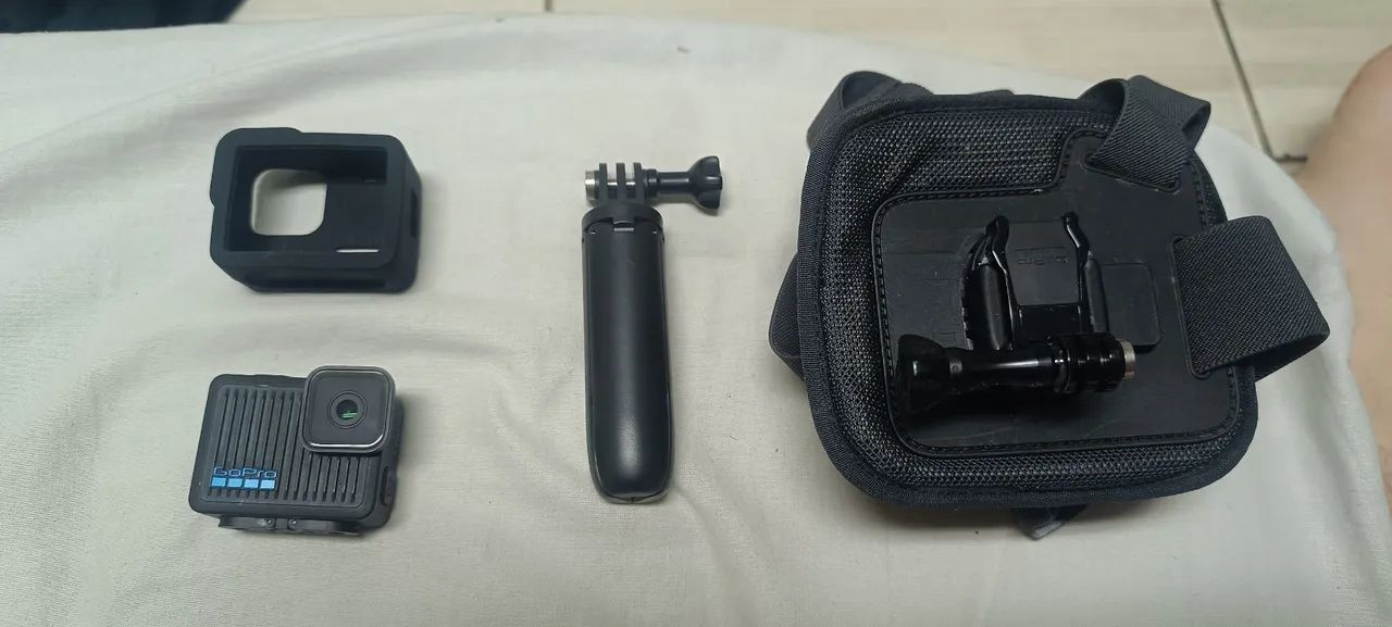 GoPro Hero 4k com Chesty original + acessórios - Foto 3