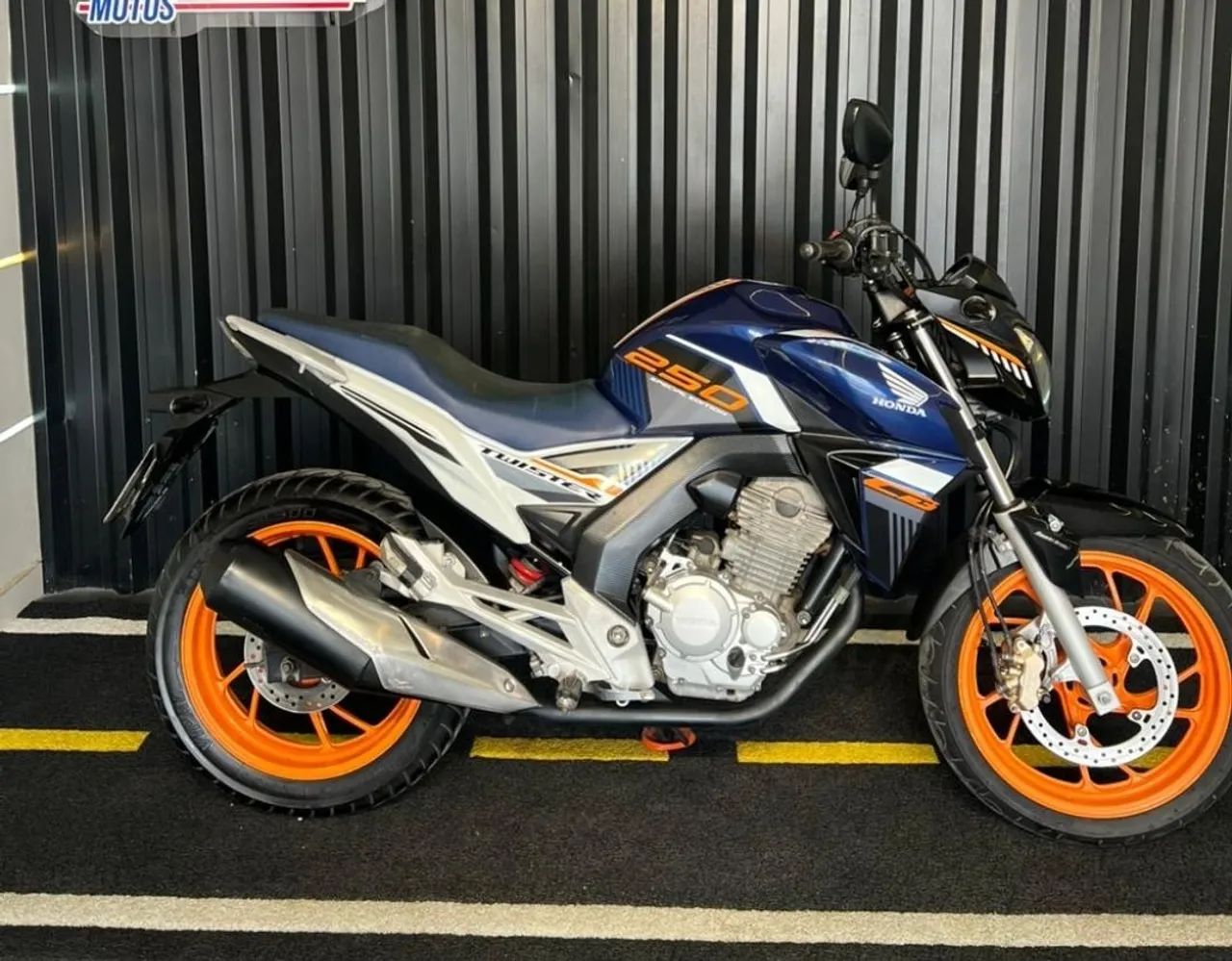 Cb 250 Extra edição especial  - Foto 2