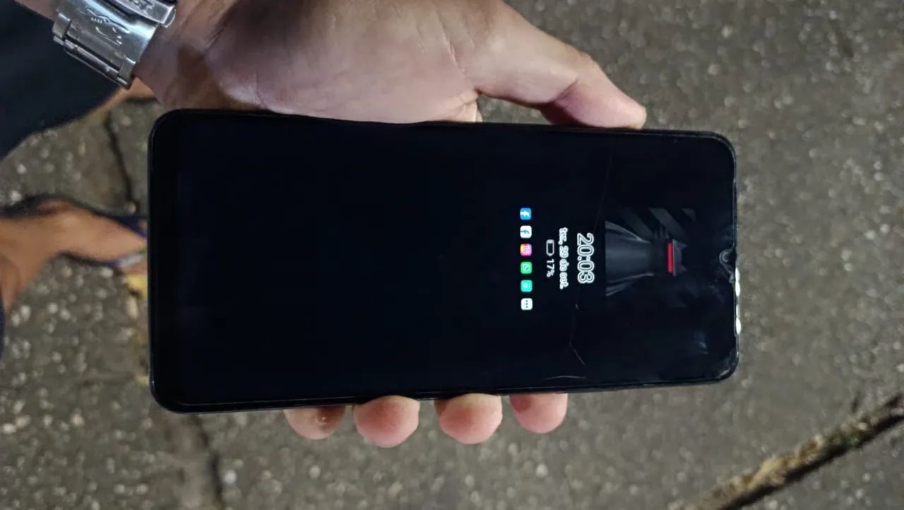 Vende-se Realme note 70 256 GB com12 de ram  - Foto 3