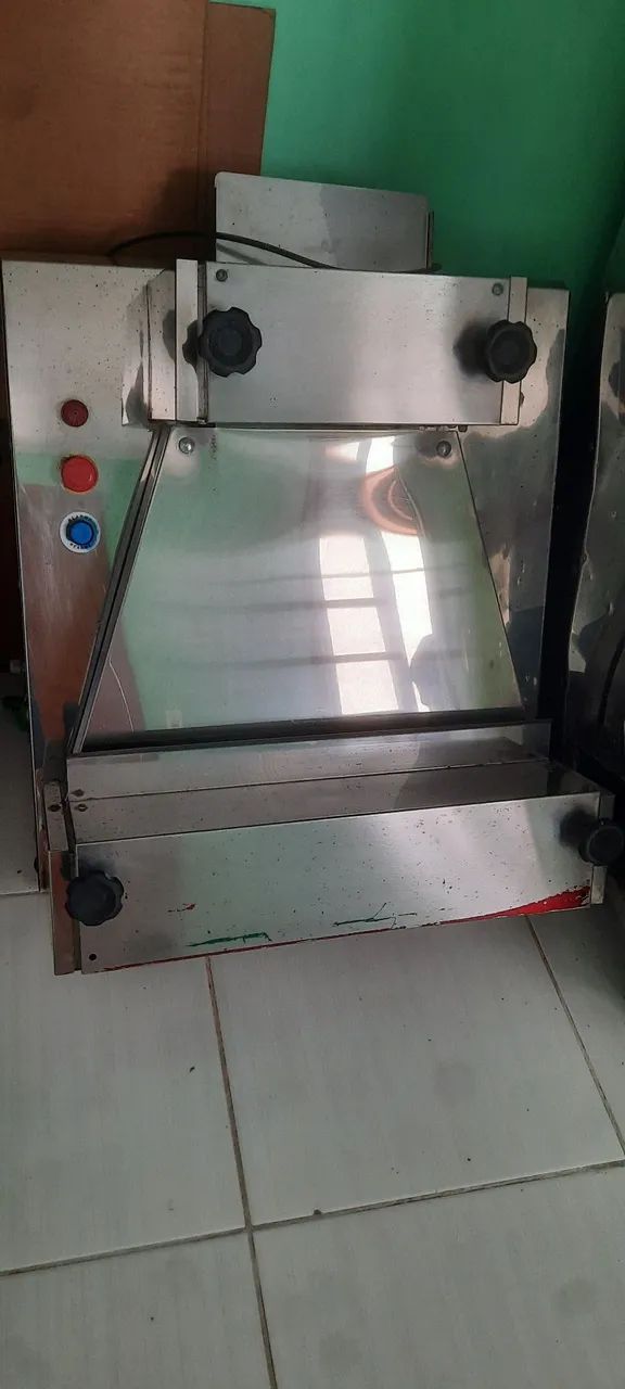Modeladora de massas tecnopizza 