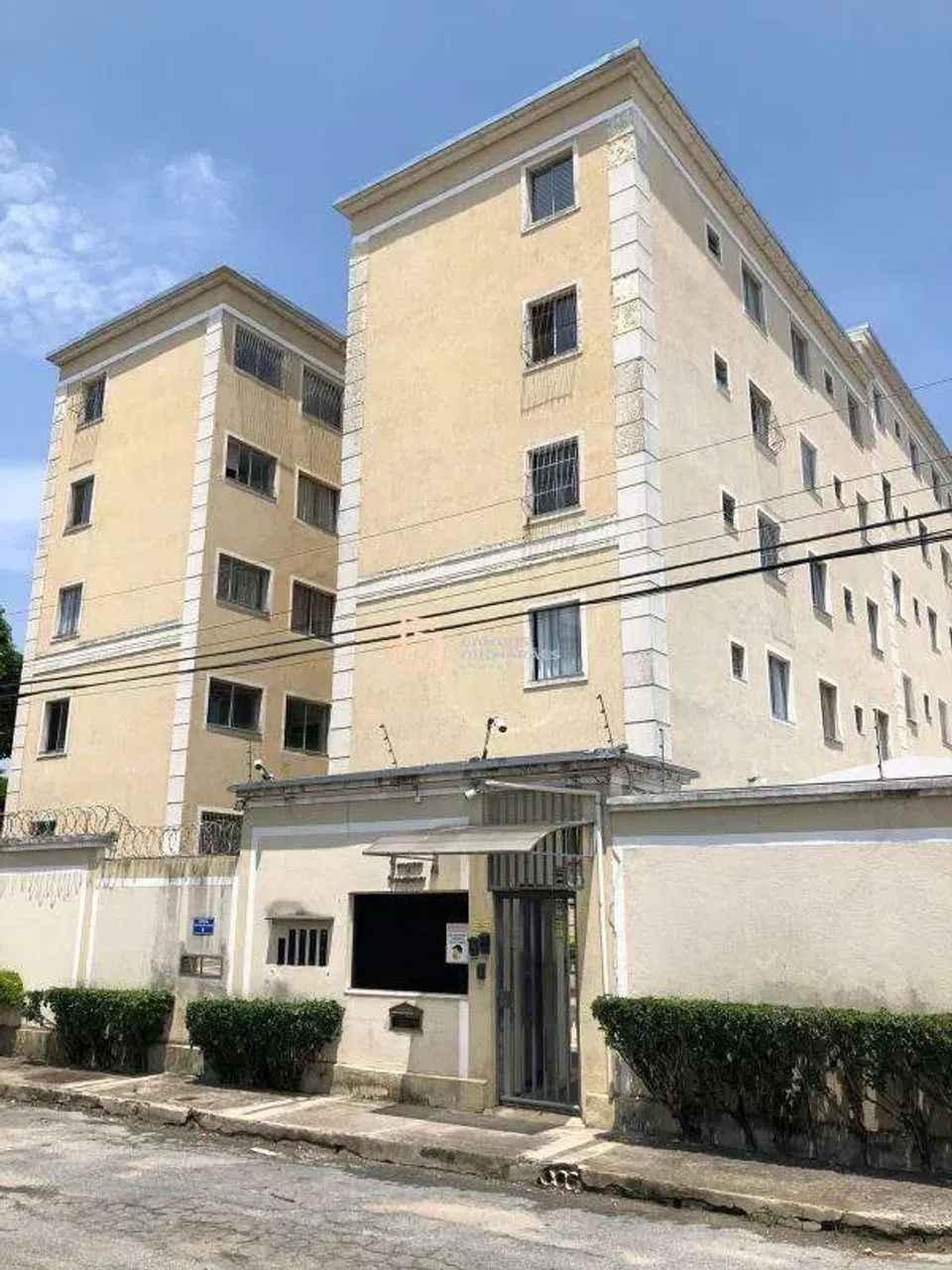 EXCELENTE APARTAMENTO REFORMADO - Foto 2