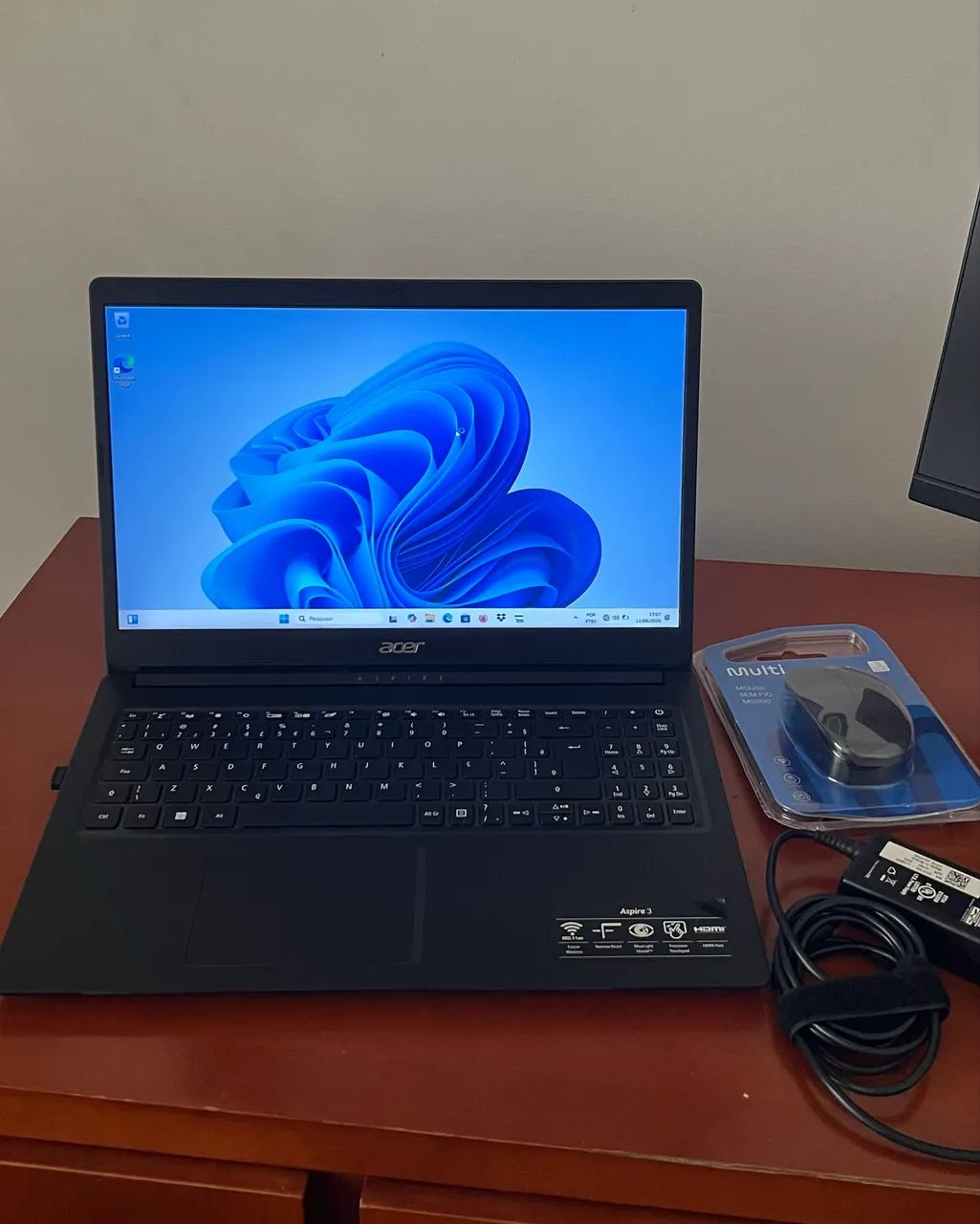 Notebook Acer Aspire excelente 