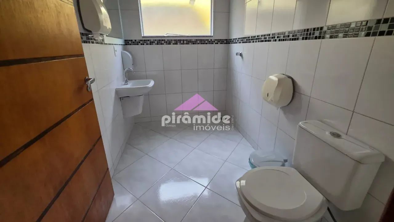 Imóvel Comercial para Venda ou Aluguel: 6 salas, 8 Vagas no Jardim Terras de São João em J - Foto 6