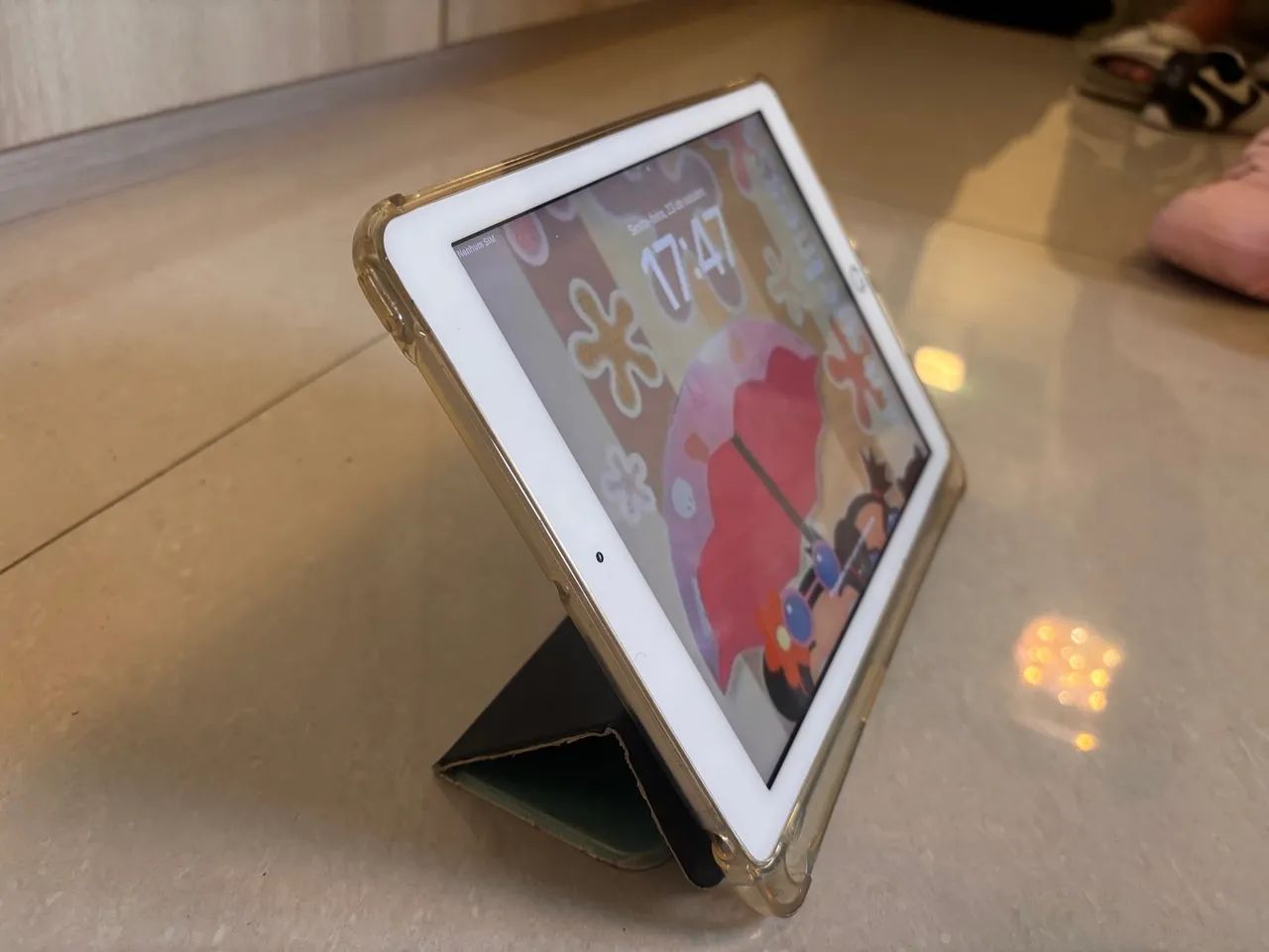 Ipad 6° geração + capa - Foto 3