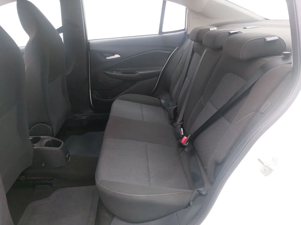 Chevrolet Onix Plus LT 1.0 12V Flex Mec. 4P, foto 17 de 18