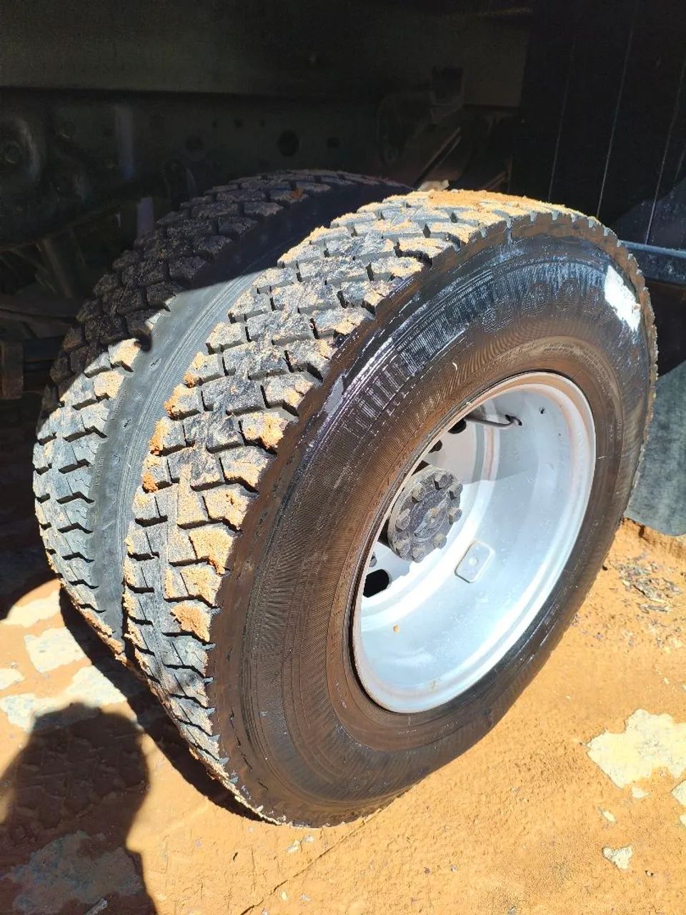 FORD F4000 4x4 ANO 2009 U. DONO - Foto 12