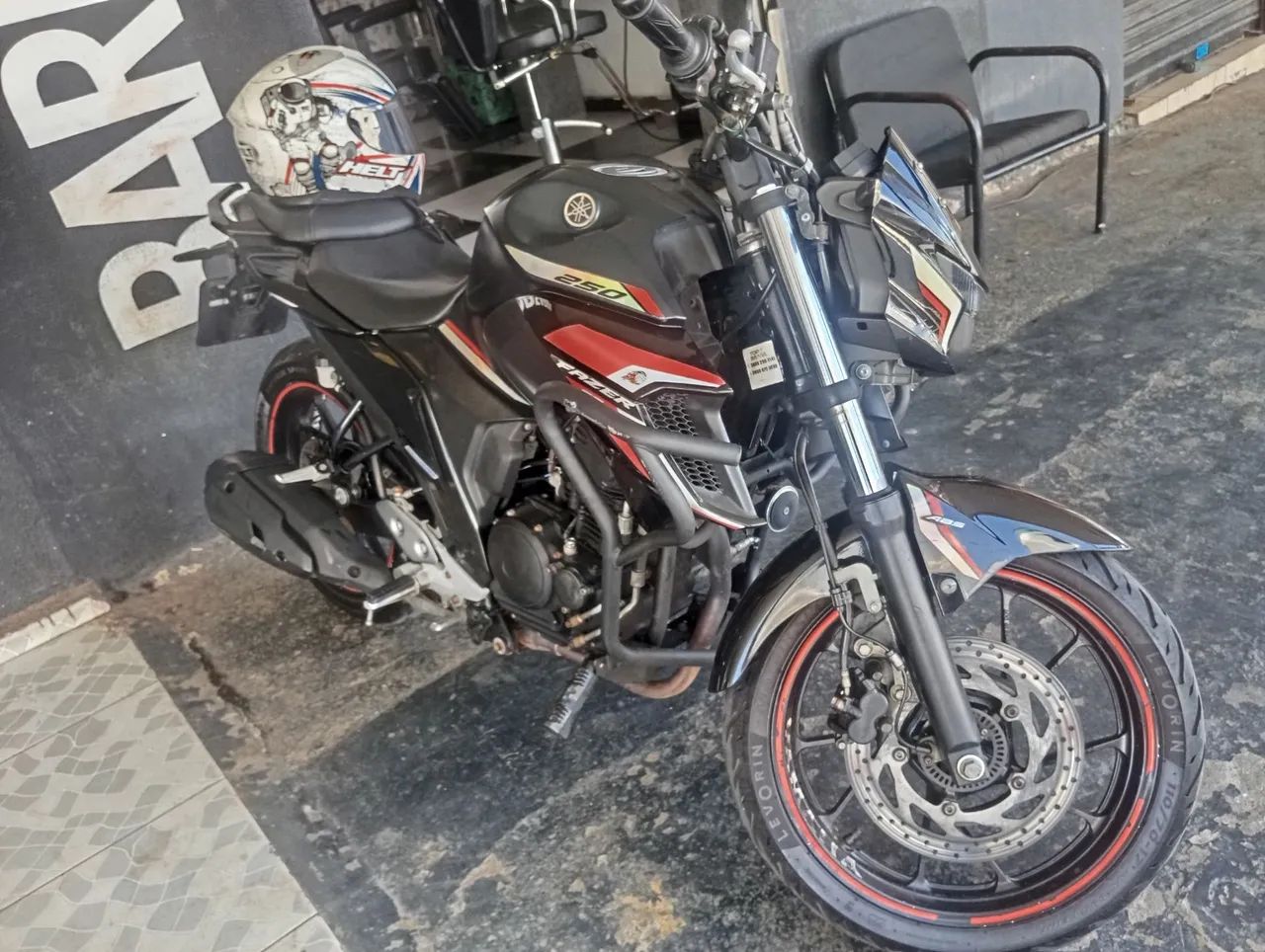 Fazer 250c