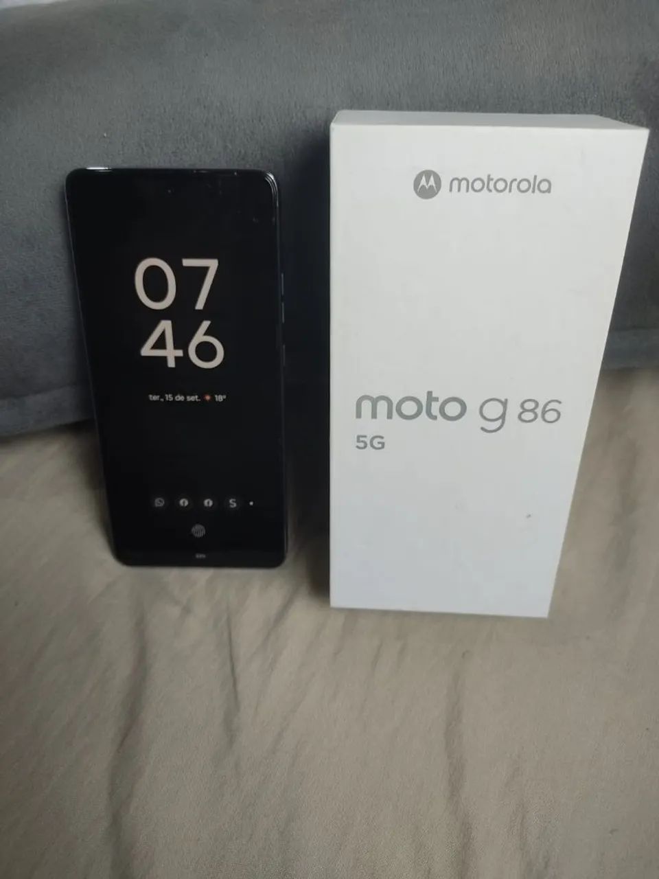 Celular moto G86 512Gb lilas  - Foto 4
