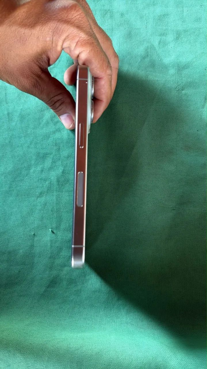iPhone 15 pro 128gb - Foto 4