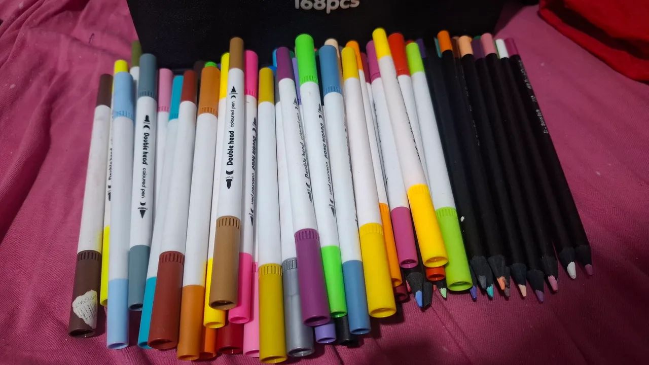 Kit touch 168pcs + 8 posca+12 acrylic +24 Lápis de cor faber castell +45 marca texto - Foto 4