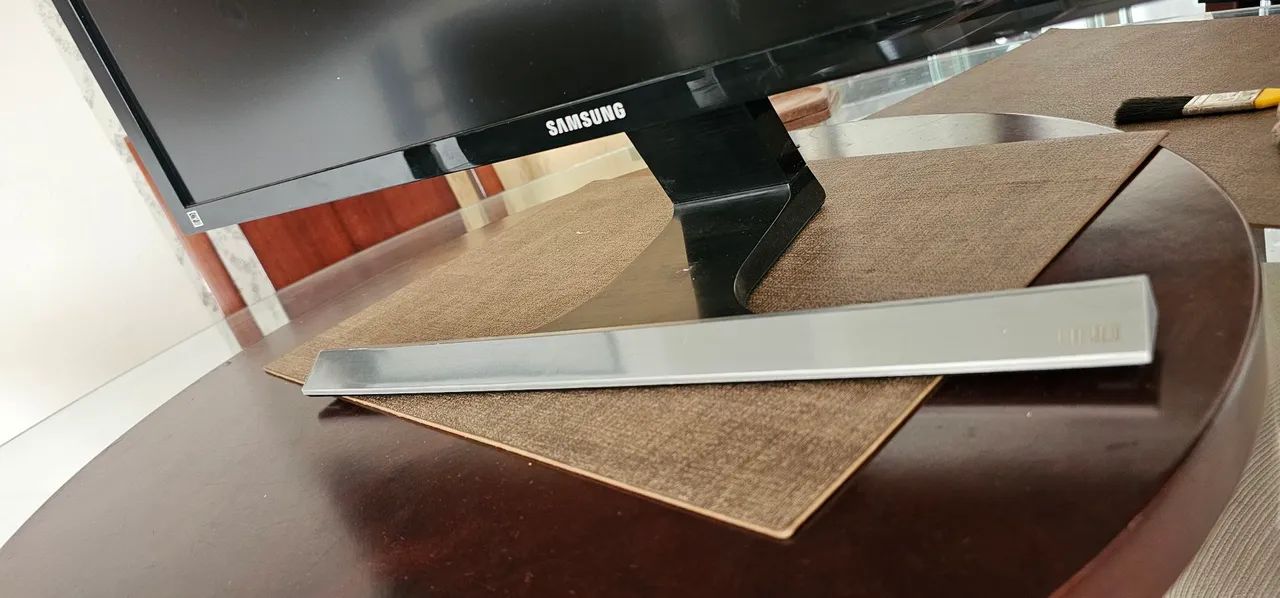 Monitor 4k 28 polegadas Samsung  - Foto 4