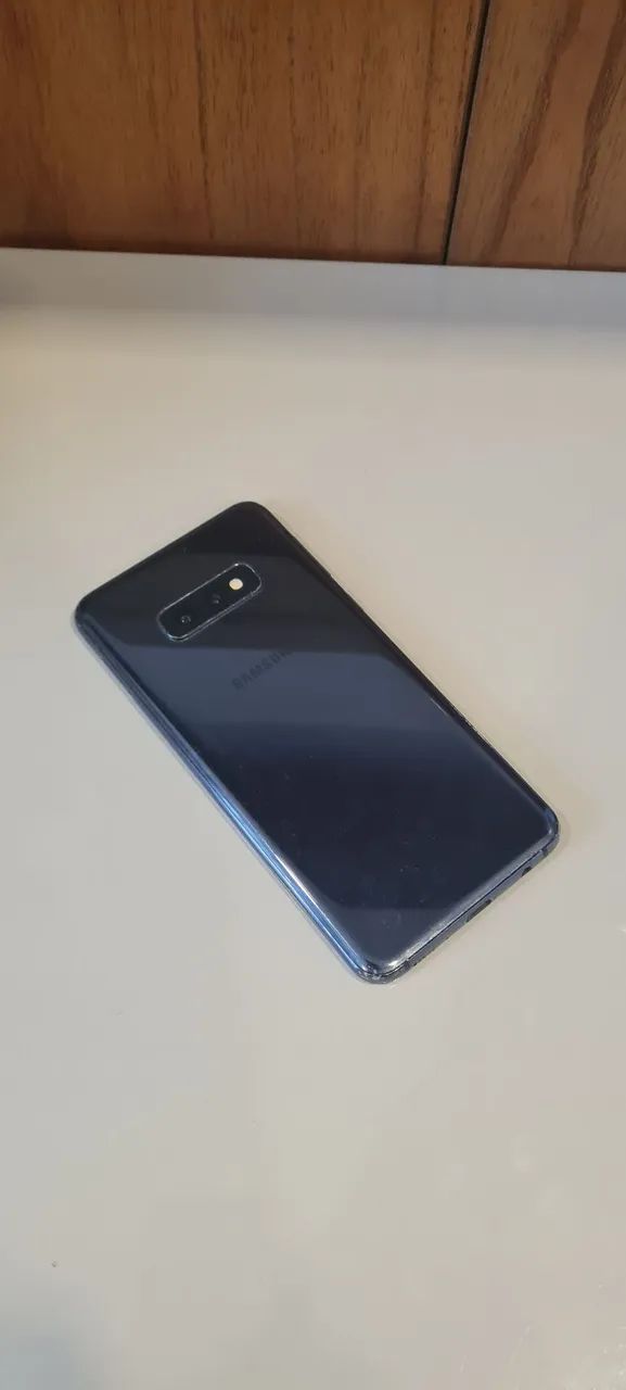 Celular Samsung S10e - Foto 2