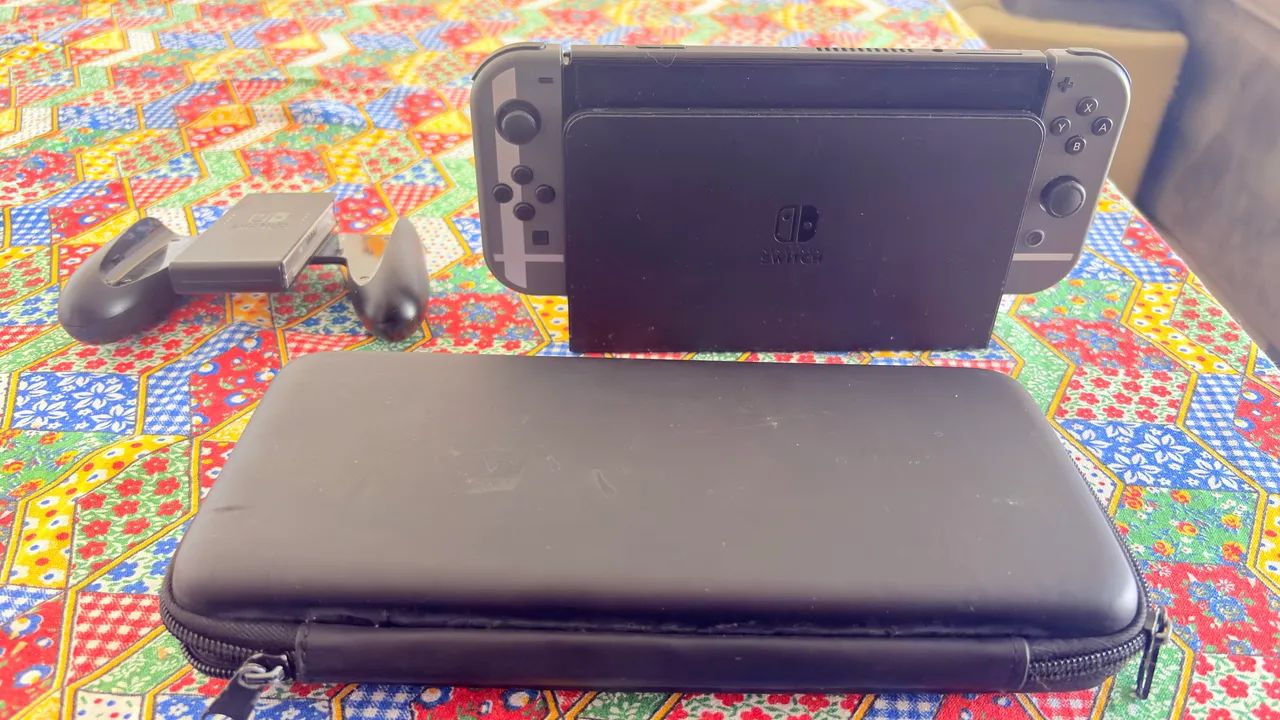 Nintendo Switch Oled Novinho