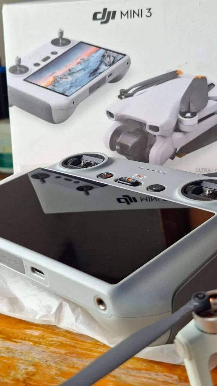 DRONE DJI MINI 3 RC COM TELA (LEIA A DESCRIÇÃO) - Foto 3