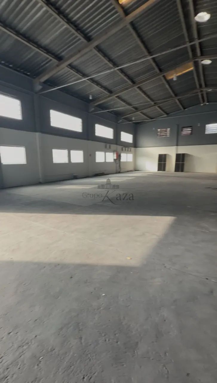 Oportunidade - Galpão Comercial - Jardim Motorama - 900m². - Foto 2