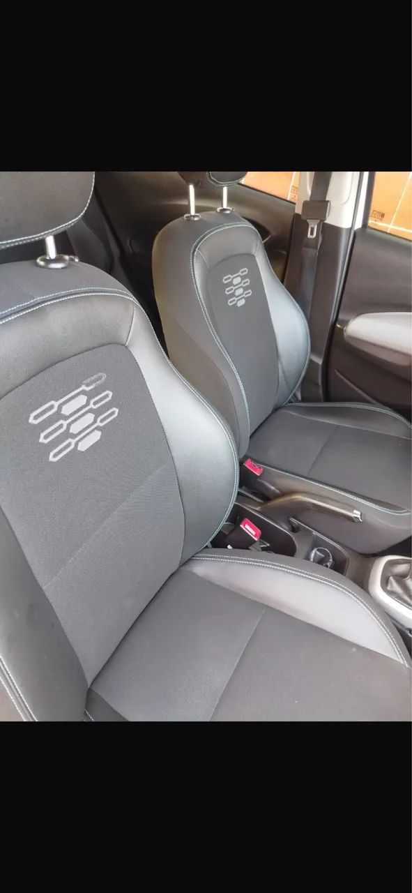 Chevrolet Onix Hatch LT 1.0 8V Flex Mec. 4P 2019 - Foto 3