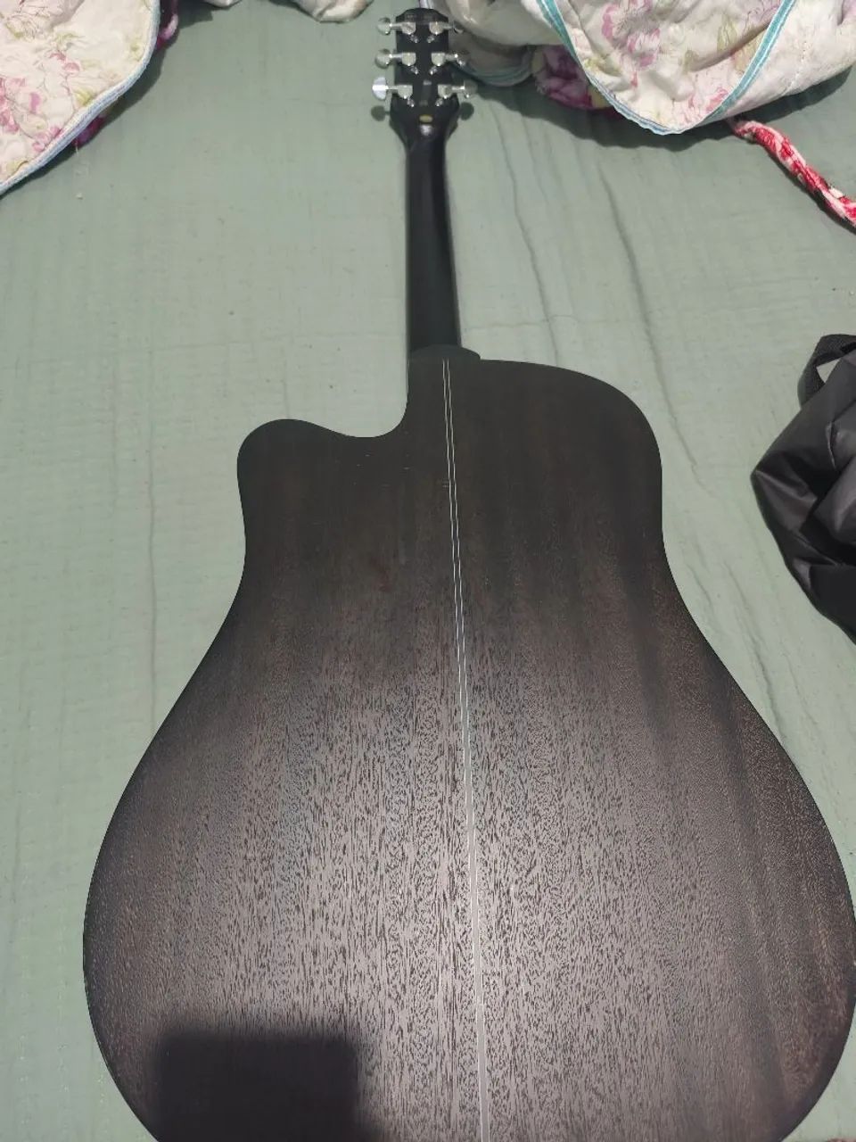 Vendo violão com acessórios  - Foto 4