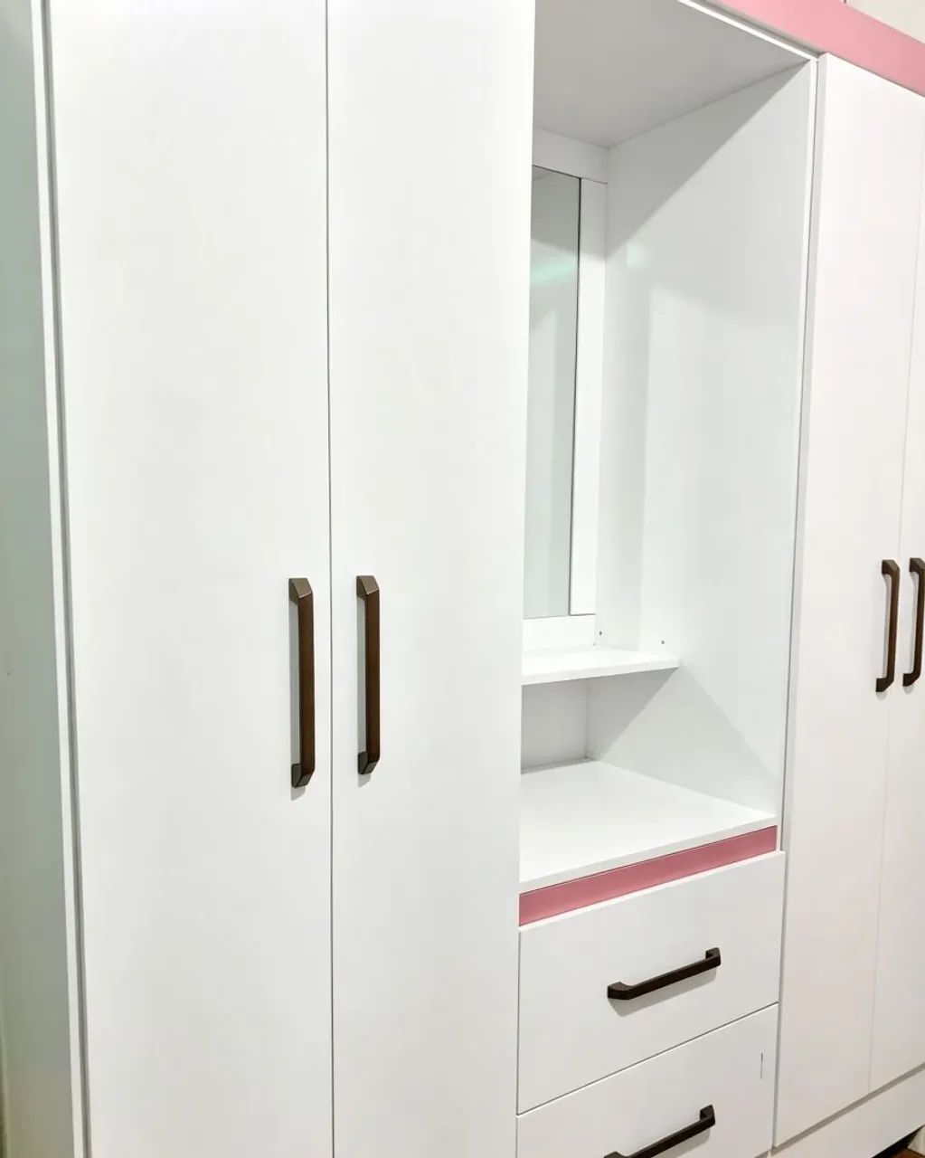 Guarda roupa 