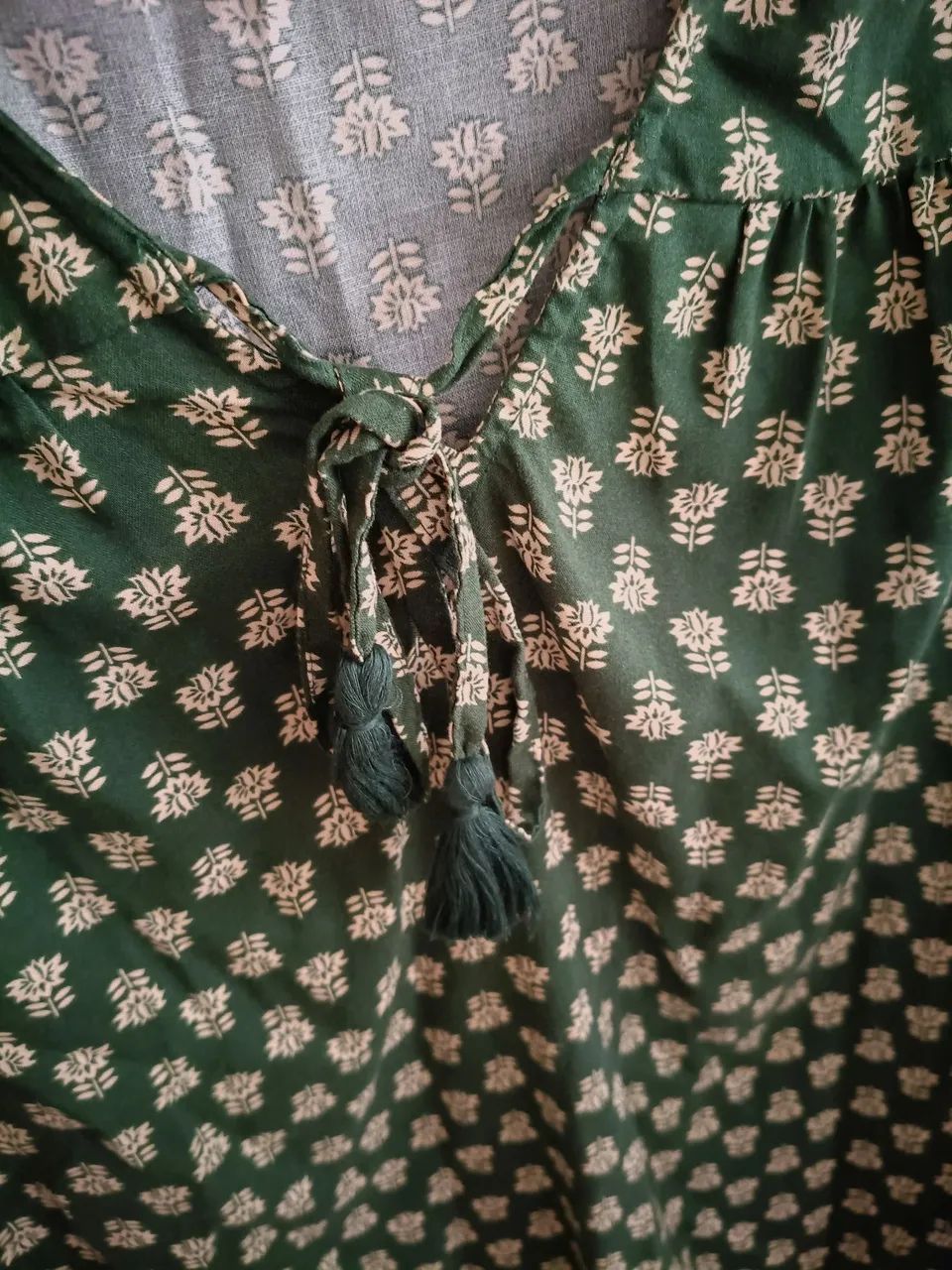 2 blusas estilo bata  C&A em Viscose P pouco uso  - Foto 3