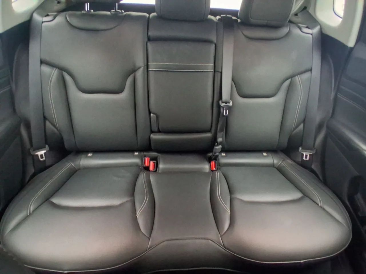 Jeep Compass LONG. T270 1.3 TB 4x2 Flex Aut., foto 16 de 18
