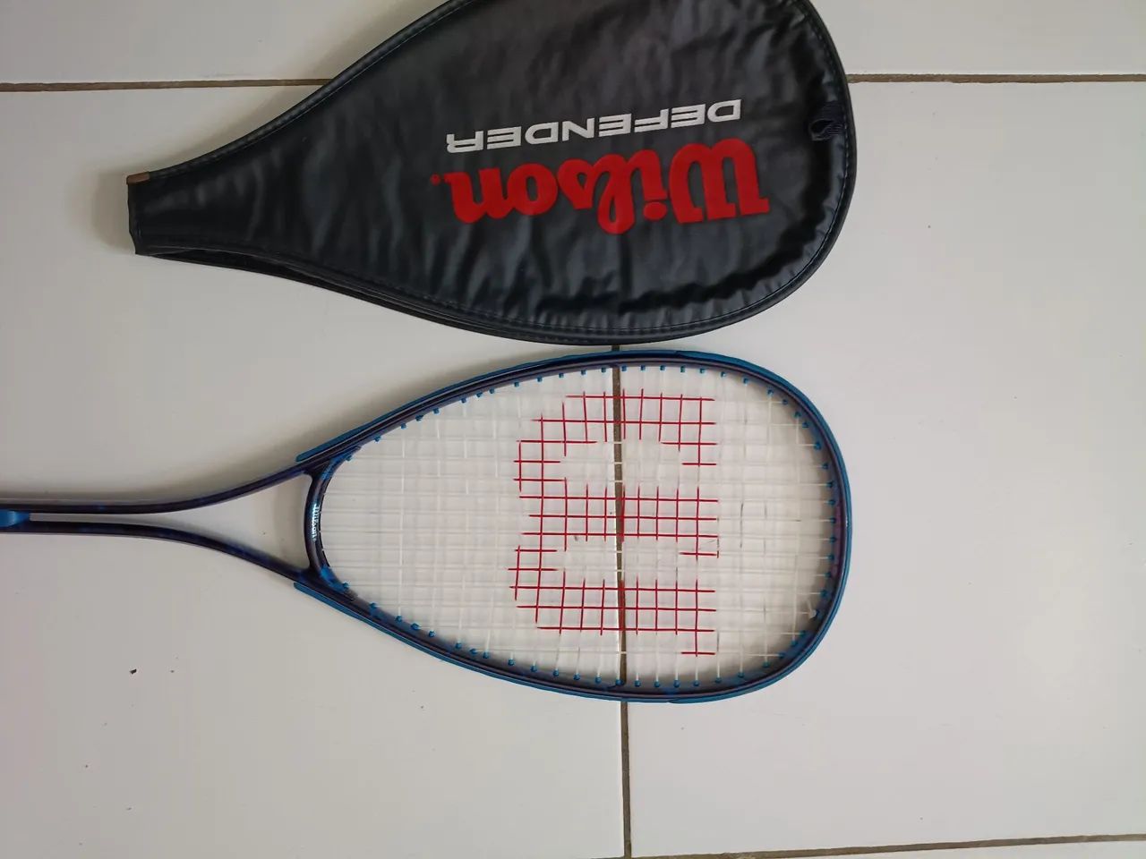 Raquete Wilson defender 