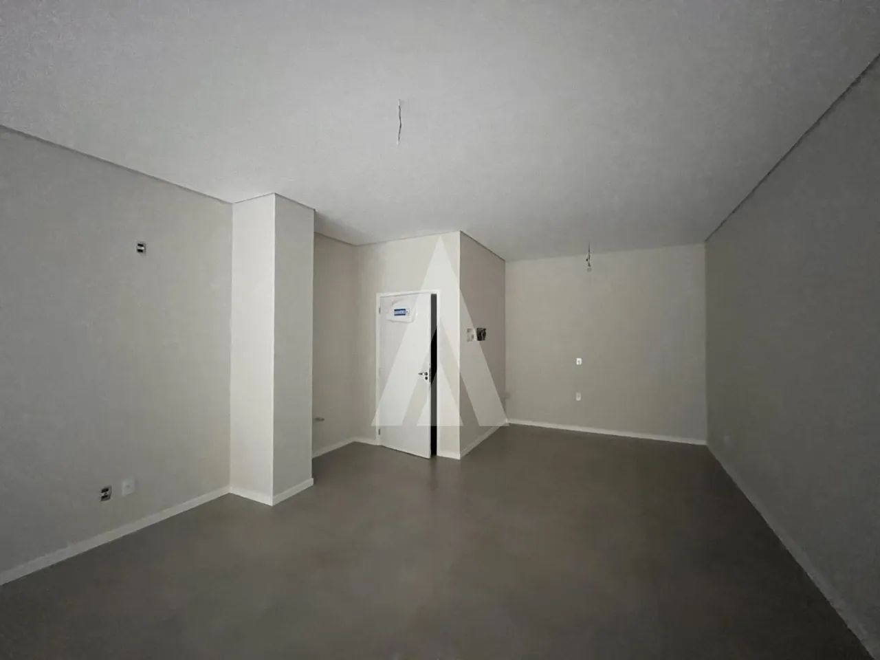 Loja comercial no bairro Costa e Silva, Joinville, com 40,00 m² - Foto 3