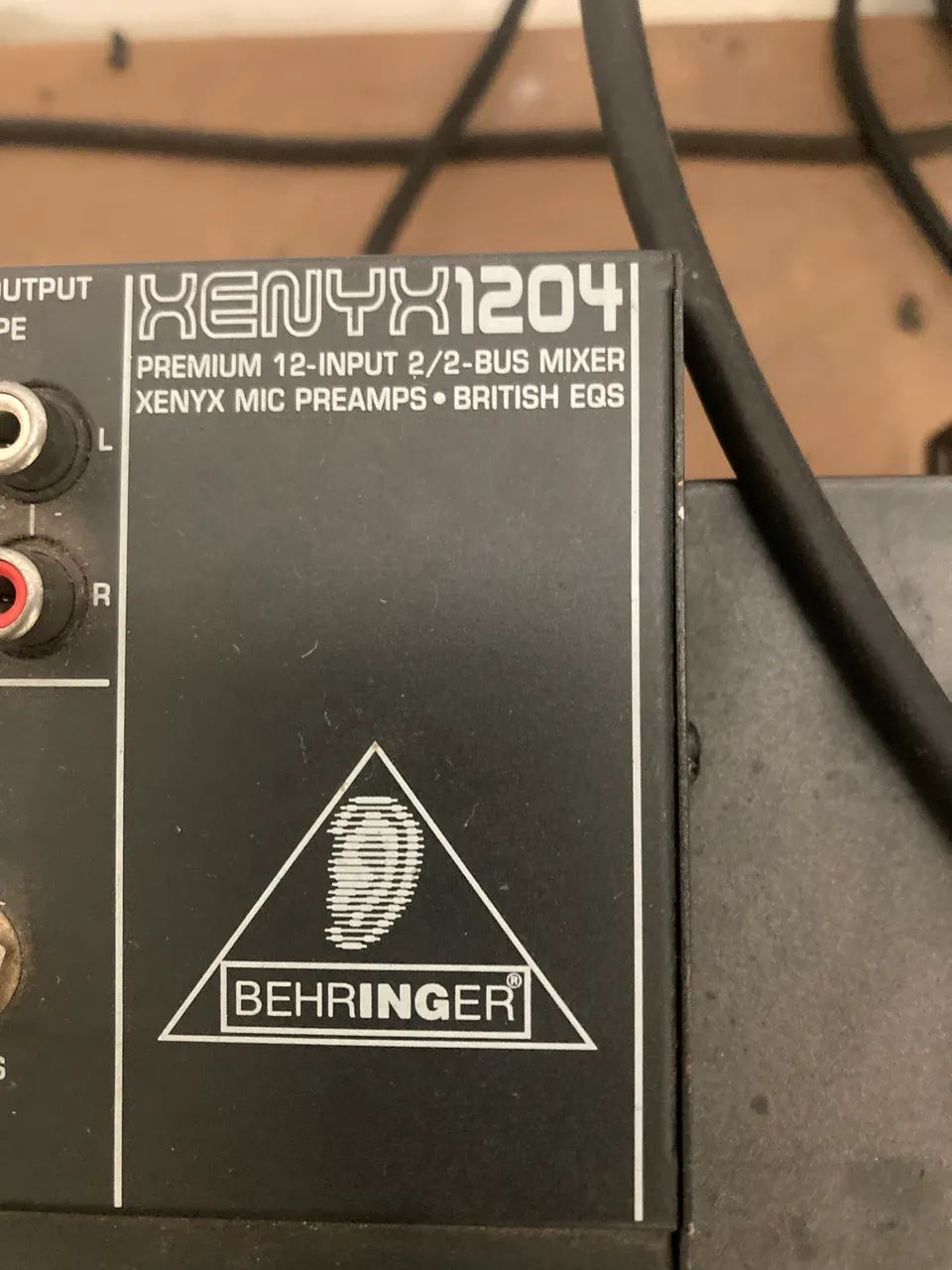 Mesa de som 4 canais Behringer  - Foto 4