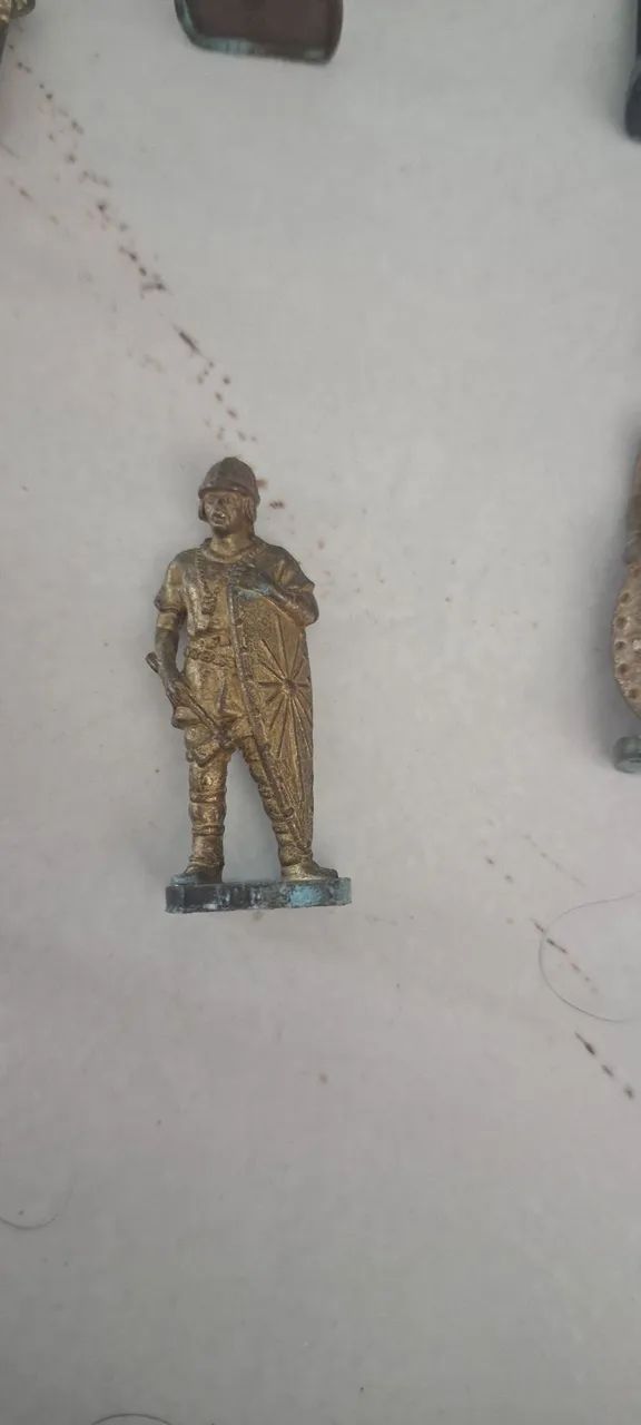 Soldados de ferro  - Foto 2