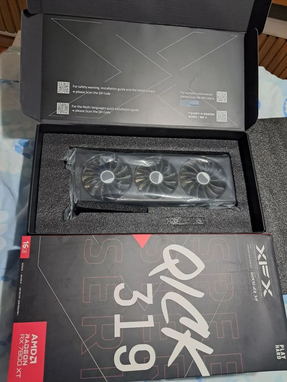 Placa de Video RX 7800 XT 16GB