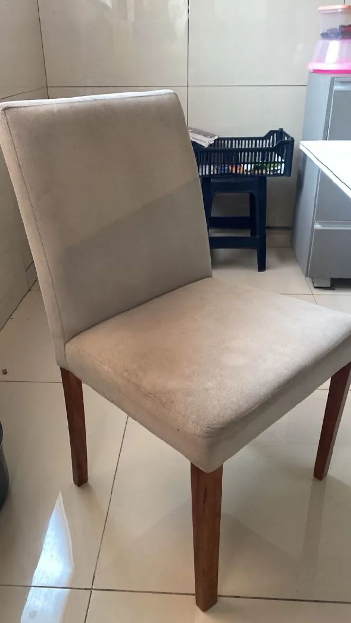 Mesa com 6 cadeiras  - Foto 3