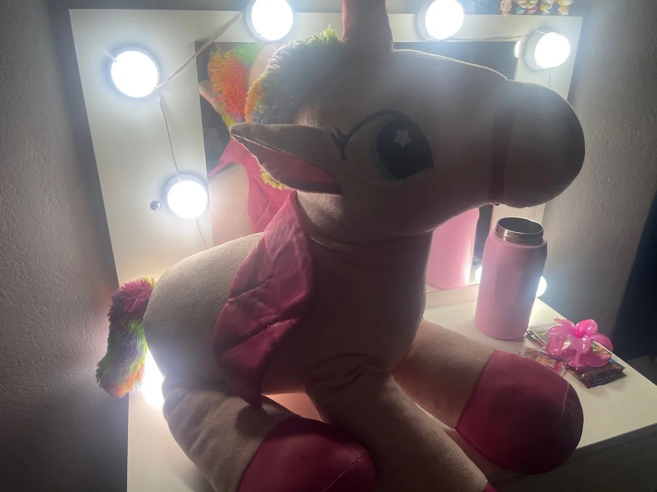 Urso gigante unicórnio 
