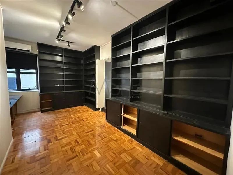 Conjunto comercial 73,12m² - em frente ao Largo S. Francisco - Foto 2