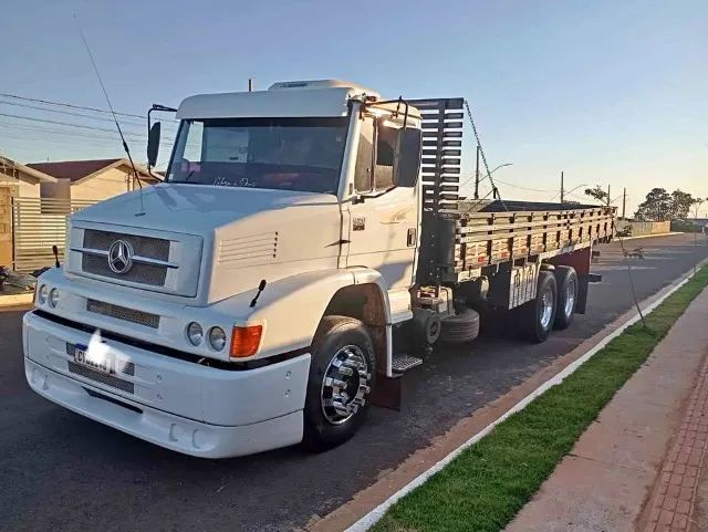 2000 Mercedes-Benz