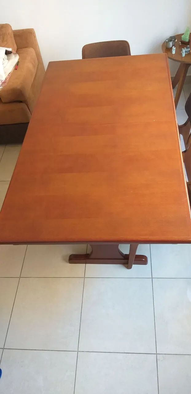 Mesa de jantar extensível