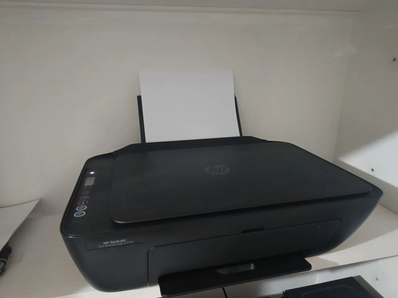 Impressora HP DeskJet 2774 - Multifuncional