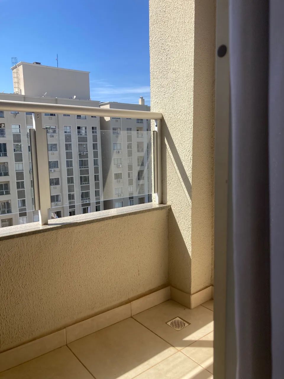 Apartamento por dois meses: dezembro, janeiro