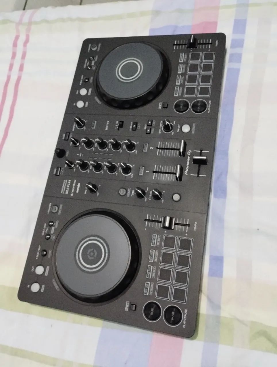Controladora DDj-FLX4 - Foto 3