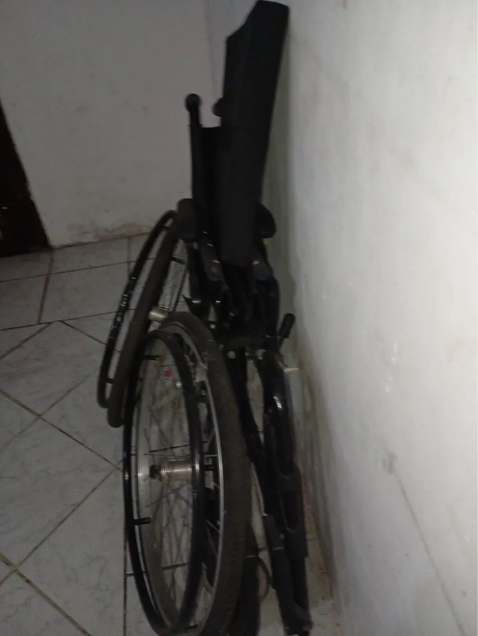 Cadeira de rodas  - Foto 3