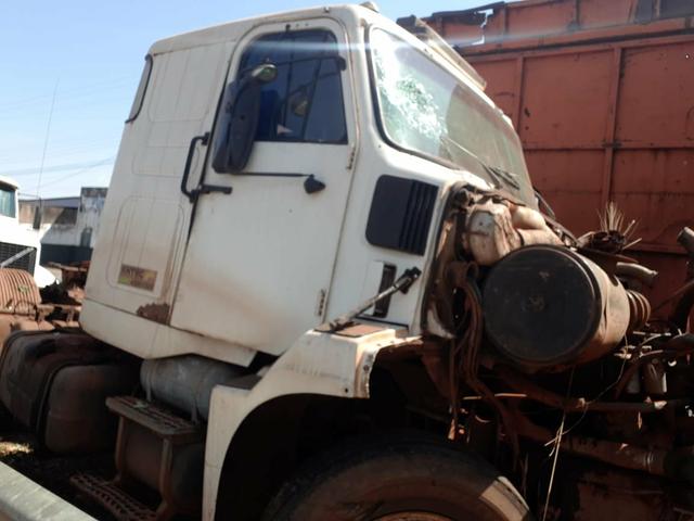Volvo - Foto 10