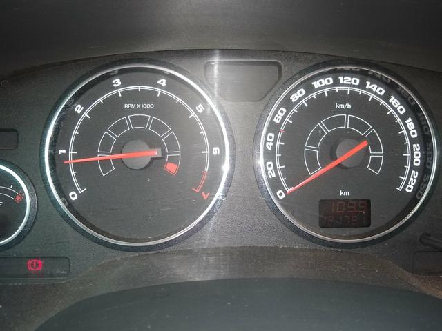 Zafira automática - Foto 7