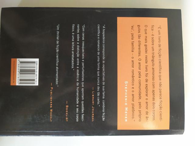 Livro A Hospedeira