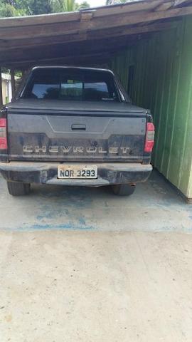 Vende-se uma S10 executiva está muito bem conservado