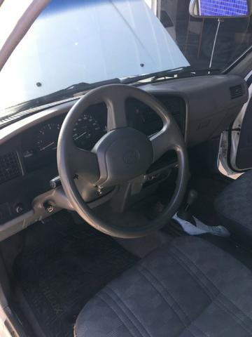 Hilux 2.8 4X4 DLX 2000/2001 - Foto 14
