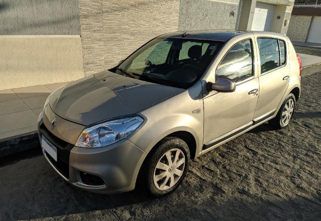 Sandero 1.6 (8V) Exp (Completo) - 2012/2012