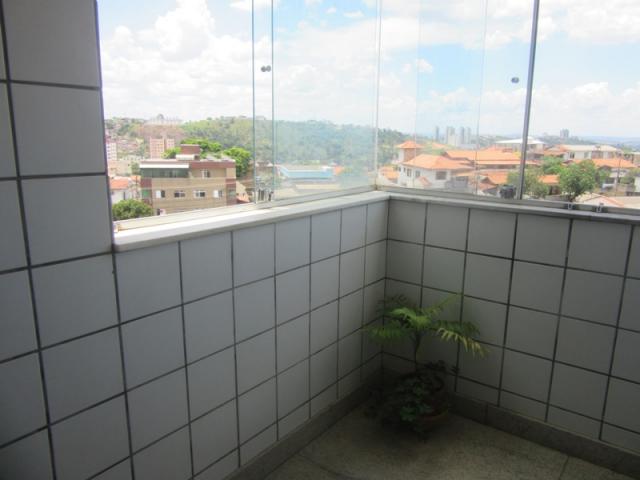 Excelente cobertura, ótima localização, vista magnífica, prédio com lazer completo! - Foto 7